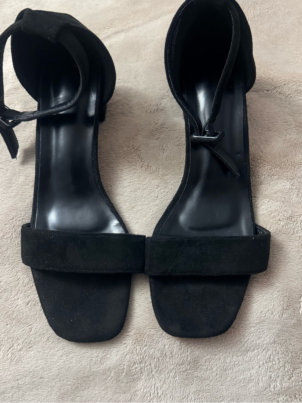 Minimalist Black Ankle-Strap Sandals for Women